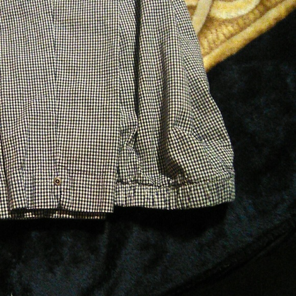 Pants - Picture 3 of 4